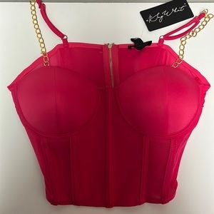 Hot Pink Corset Top.            Model is 5’6   Size-M/L
